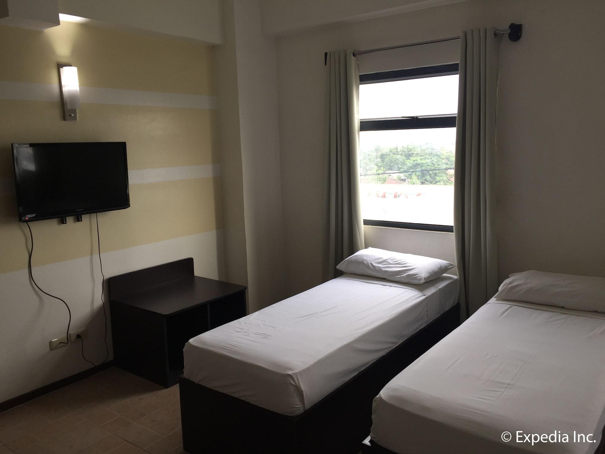 Metro Park Hotel Mandaue Cebu Екстериор снимка