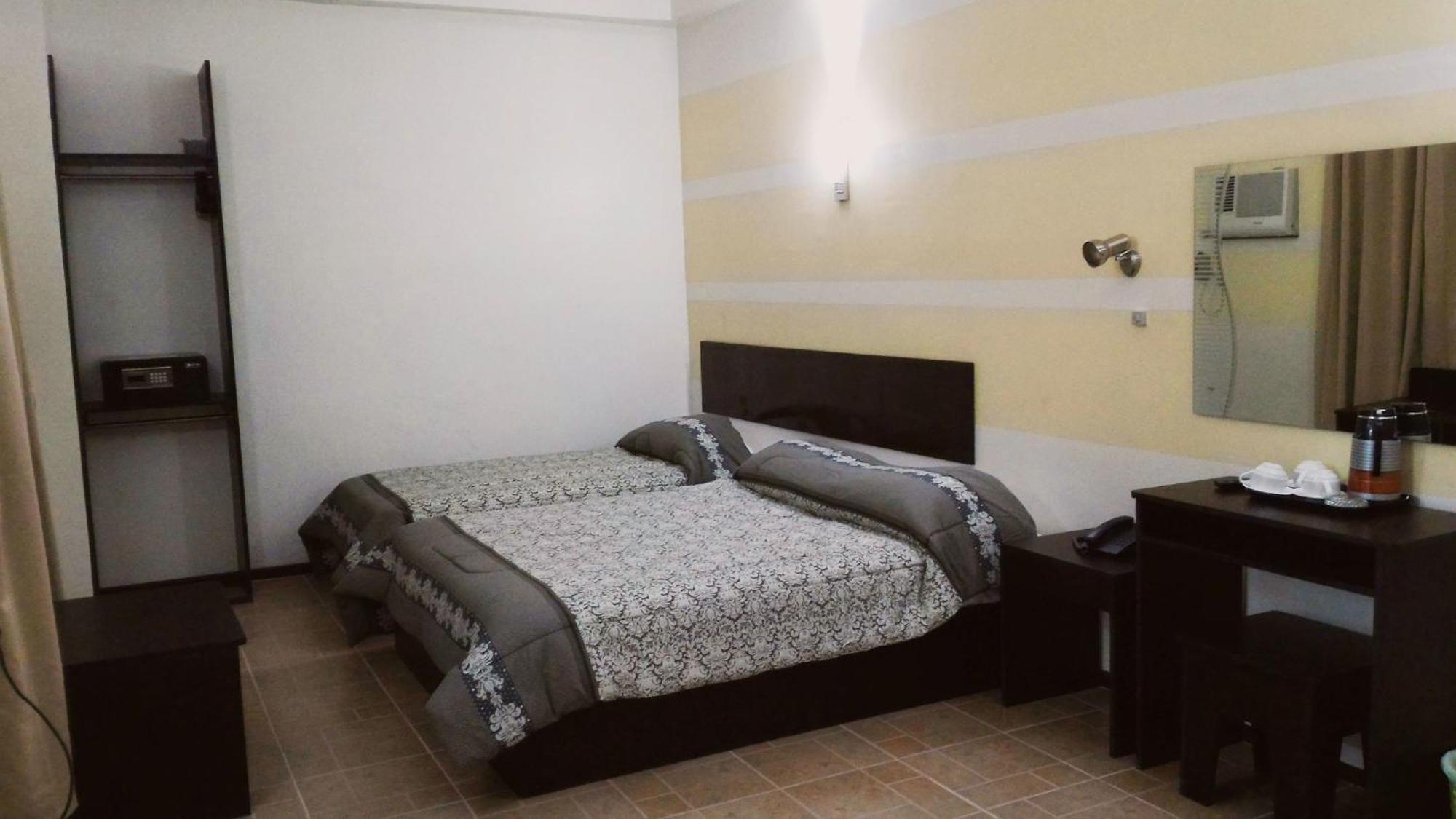 Metro Park Hotel Mandaue Cebu Стая снимка